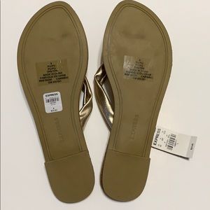 Express Shoes - Express flip flops NWT size 8 Express Shoes - Express flip flops NWT size 8